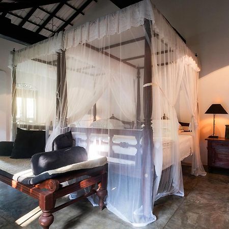 Nisala Arana Boutique Hotel 벤토타 외부 사진
