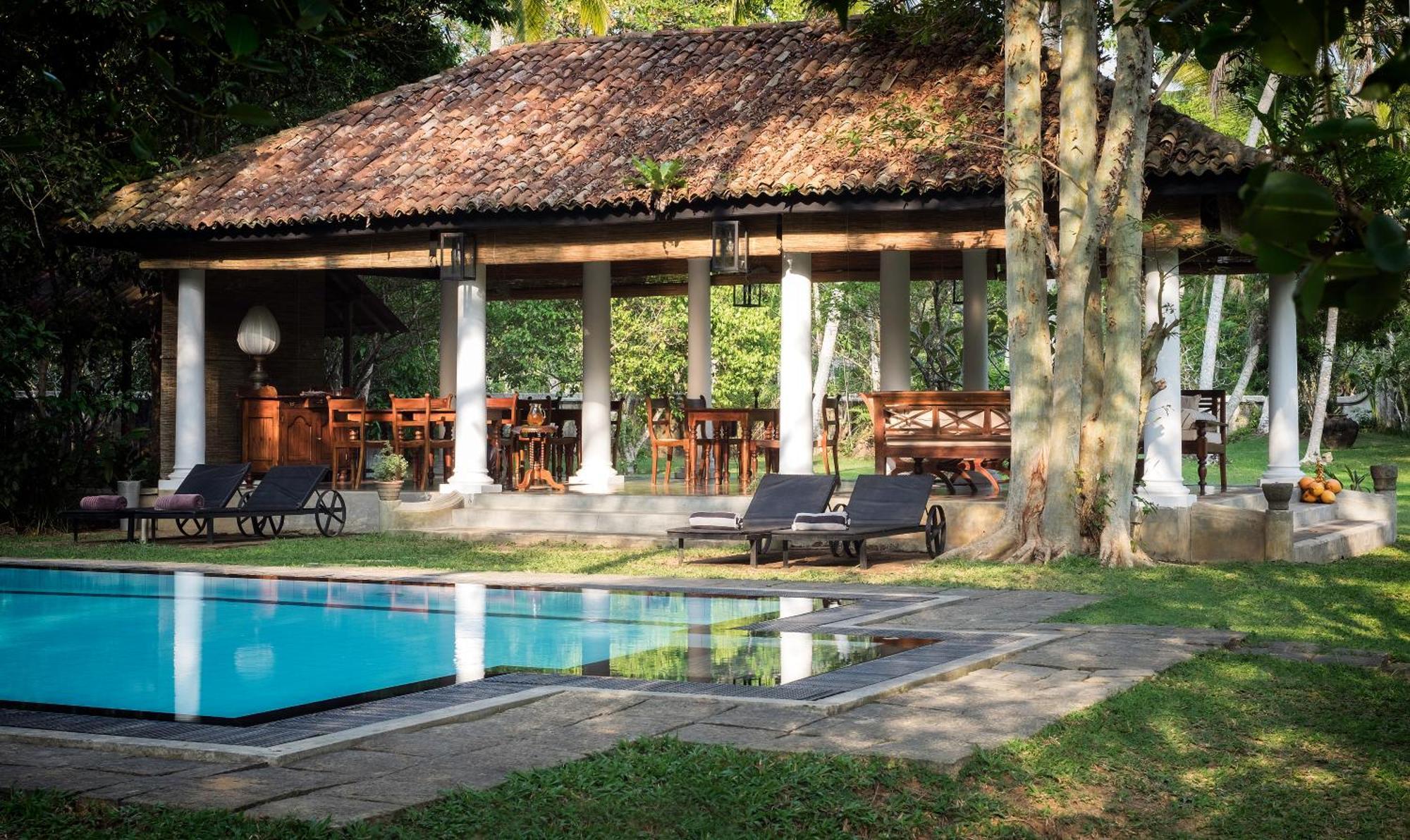 Nisala Arana Boutique Hotel 벤토타 외부 사진