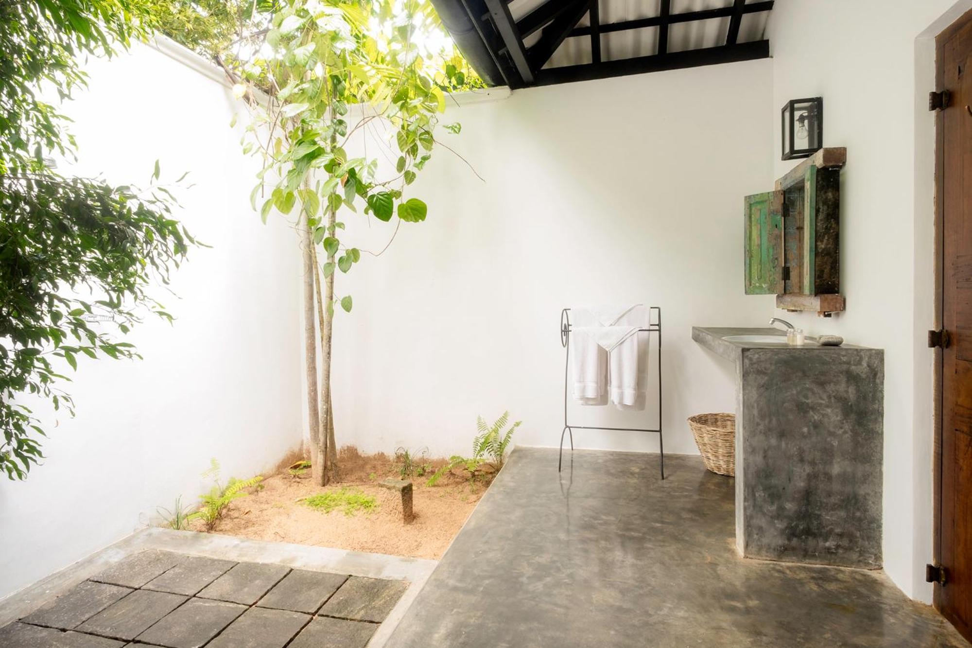 Nisala Arana Boutique Hotel 벤토타 외부 사진