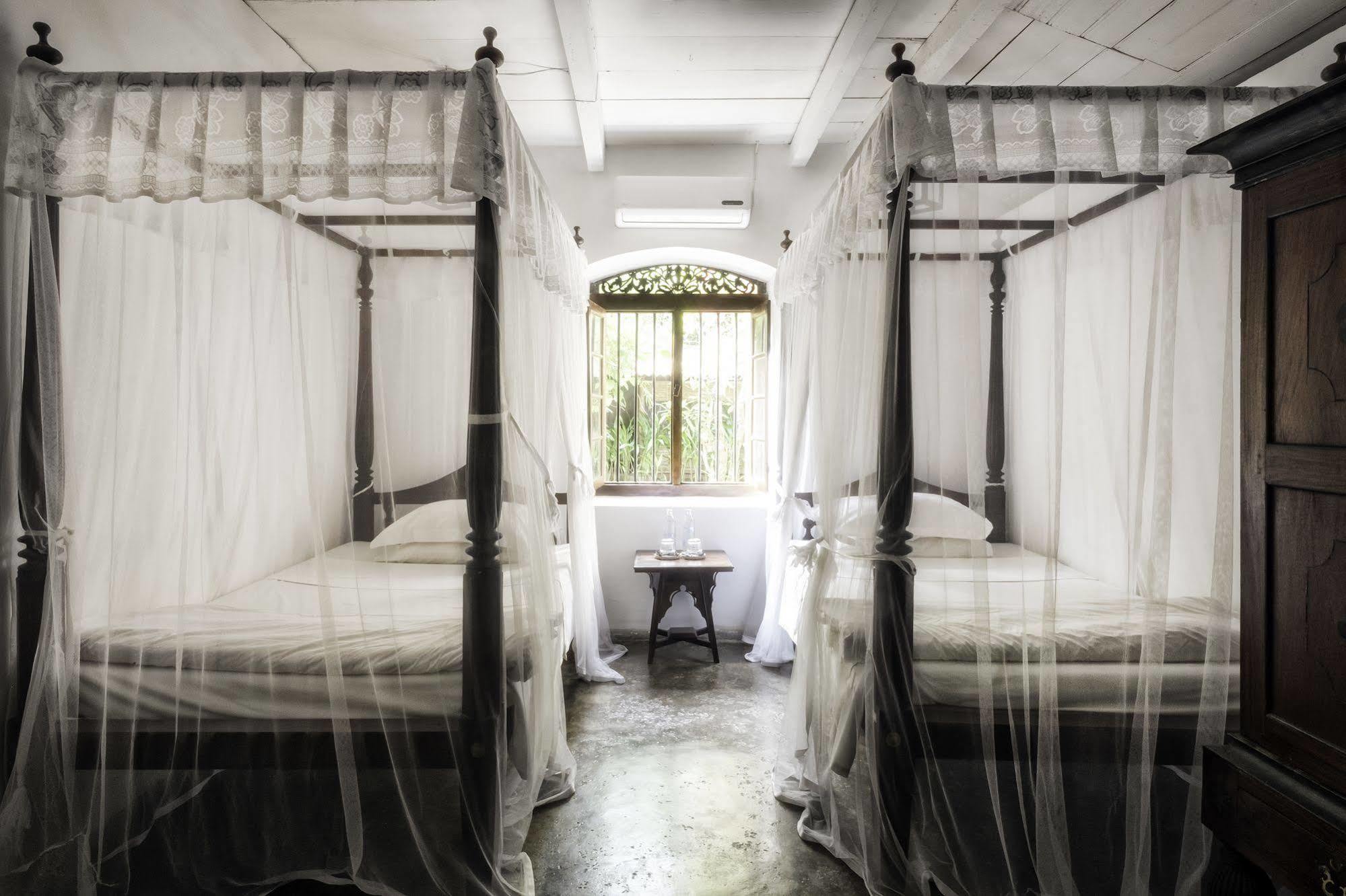 Nisala Arana Boutique Hotel 벤토타 외부 사진